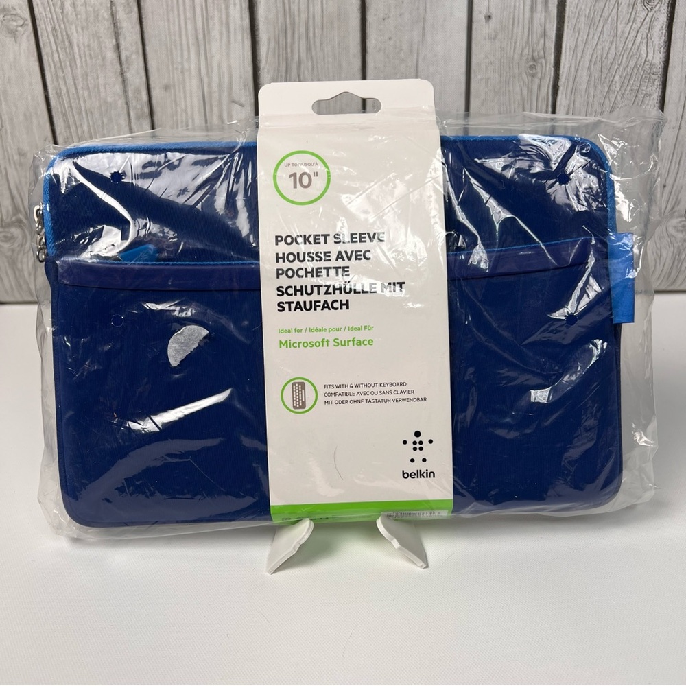 Belkin 10” Pocket Sleeve Neoprene Protective Case for Surface or iPad NWT